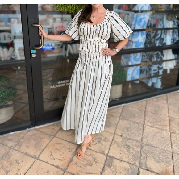 MARIE OLIVER Dresses & Skirts - NEW MARIE OLIVER grayson dress in cream/black stripe
